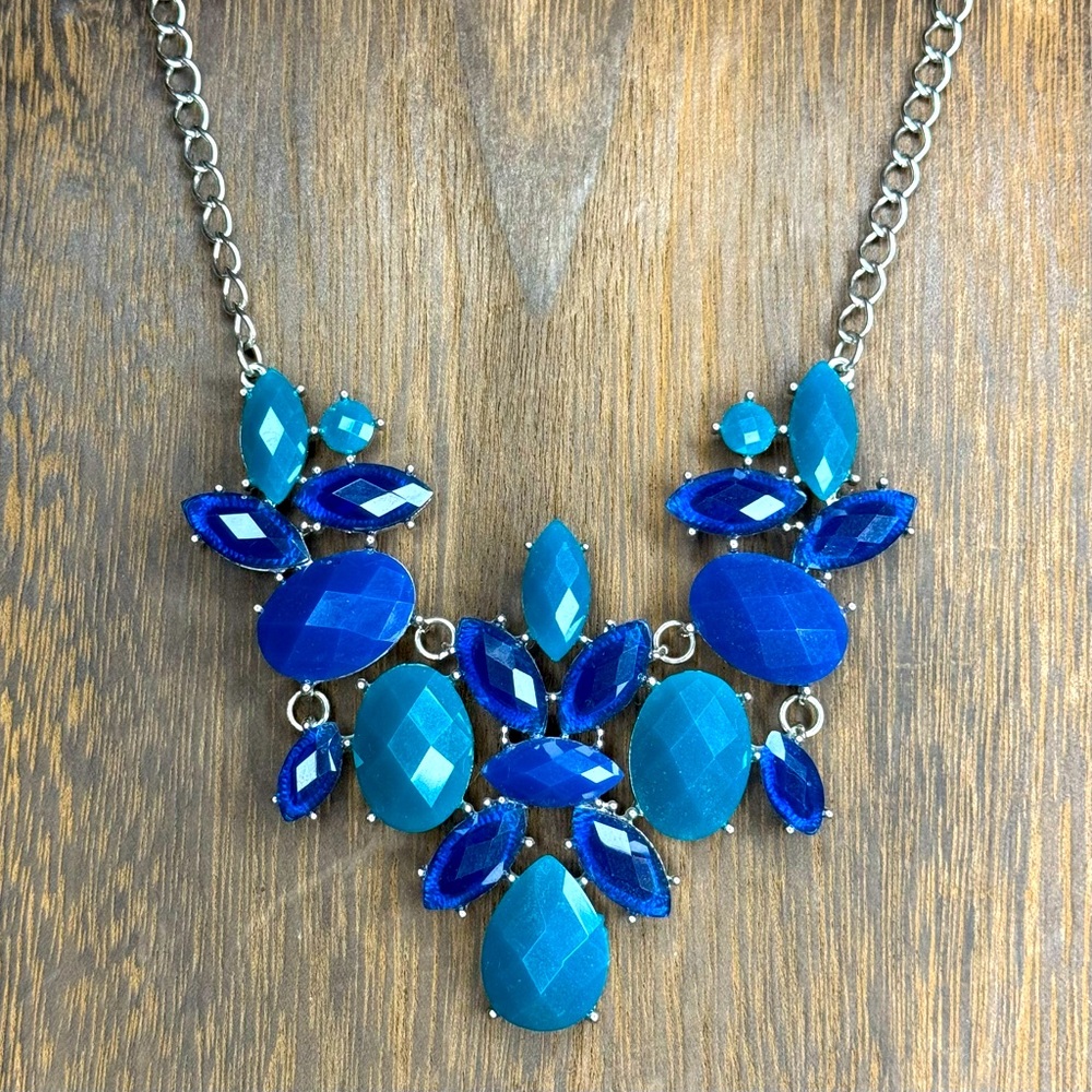 STATEMENT COLLAR NECKLACE | Navy + Teal Fauceted Glass Beads | Silver Chain